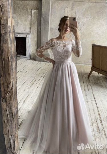 Свадебное платье