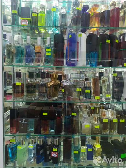 Косметика и парфюмерия Эйвон, Орифлейм