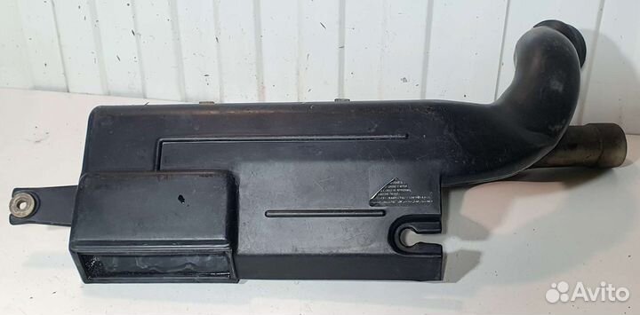 Воздухозаборник Kia Spectra