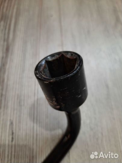 Балонник Ключ балонный Kia RIO 3