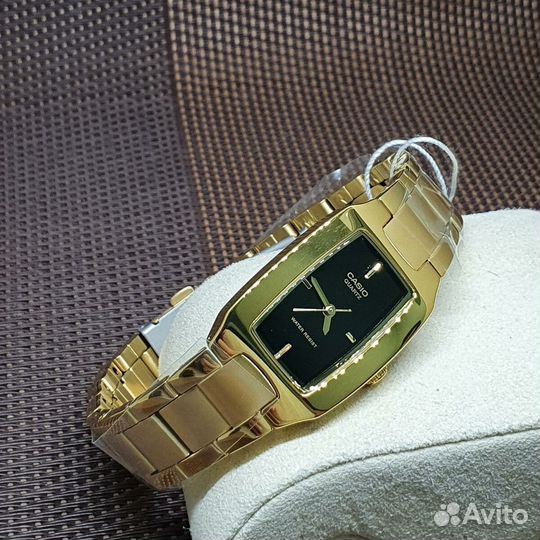 Женские часы Casio Collection LTP-1165N-1C