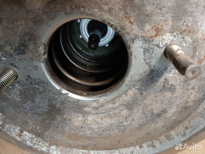 Вакуумный усилитель на Приору Ваз Лада LADA