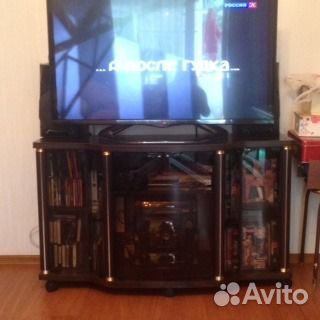 Продам Тумбу для телевизора и видеоаппаратуры