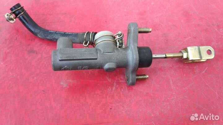 Цилиндр сцепления главный Geely Emgrand FE-1