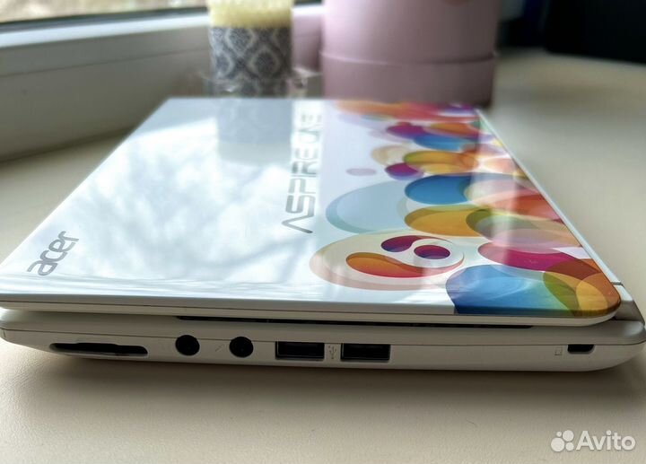 Нетбук acer aspire one