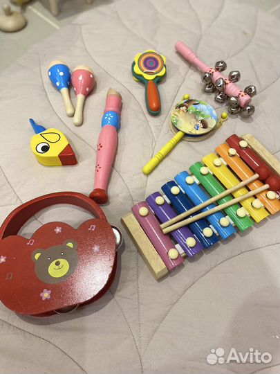 Набор музыкальных инструментов