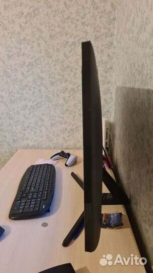 Монитор samsung u32j590uqi