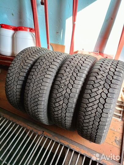 Gislaved Nord Frost 200 205/65 R16