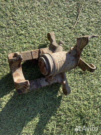 Суппорт тормозной задний правый Chevrolet Cruze