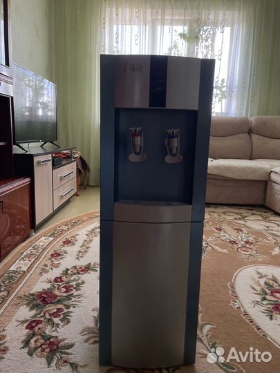 Напольный кулер Ecotronic