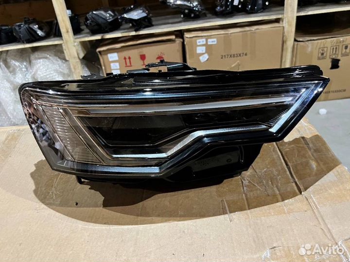Фара правая Audi A6 C8 LED