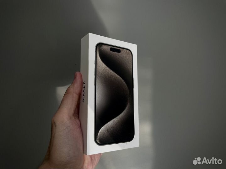 iPhone 15 Pro, 256 ГБ