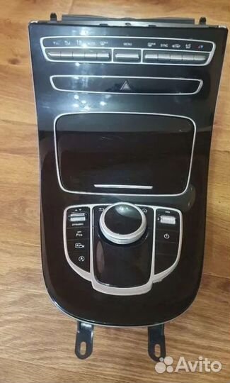 Центральная консоль mercedes
