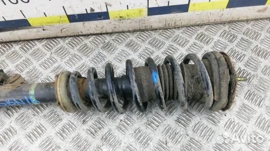 Стойка передняя левая mazda 6 1 (GBN16K501)