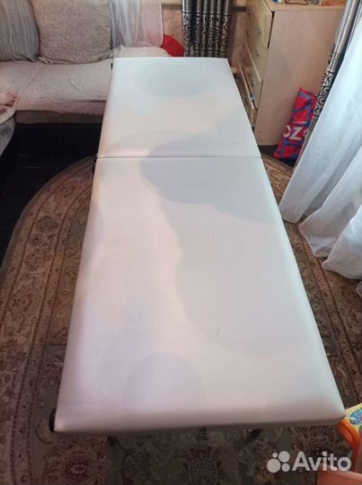 Кушетка для наращивания ресниц