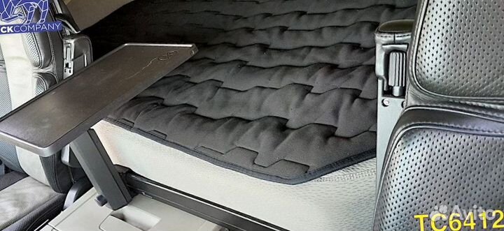 В разборке грузовик Volvo, FH с 2013