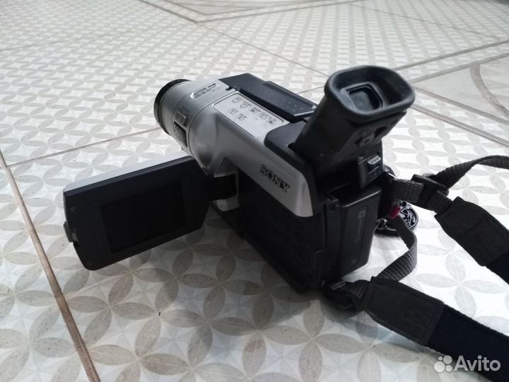 Видеокамера sony handycam video 8