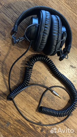 Мониторные наушники Sony MDR V6