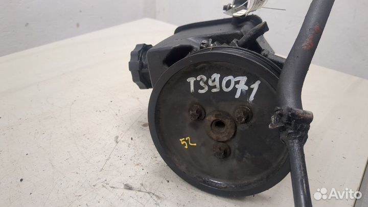 Гур Mercedes Vito W639, 2004