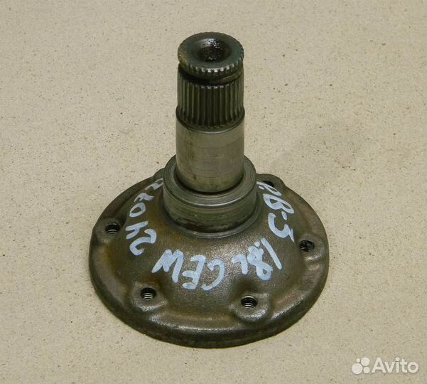 Фланец кпп Passat B3 (100 мм)