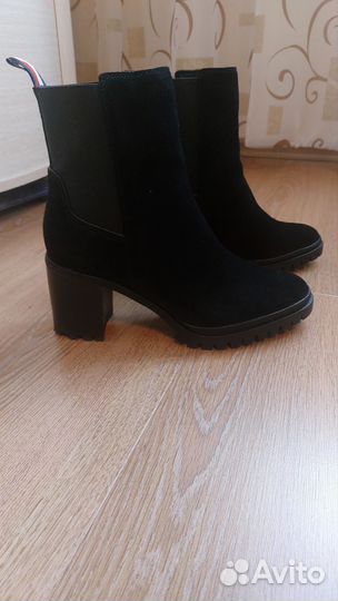 Полусапоги tommy hilfiger 40 рр