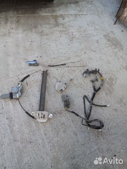 Электро стеклоподъмник на хенде соната замки