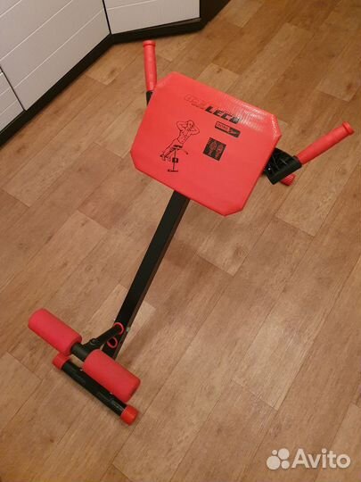 Скамья для мышц спины - Гиперэкстензия