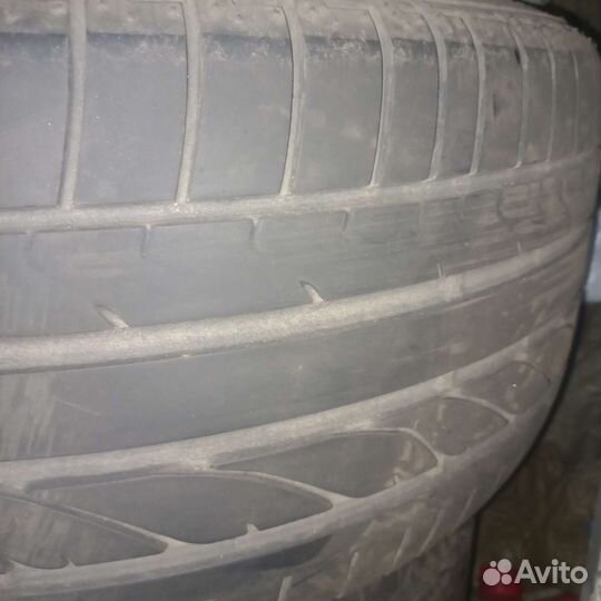 Bridgestone Dueler M/T 255/50 R19 и 285/45 R19