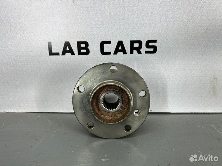 Ступица с подшипником передняя Bmw X5 E70