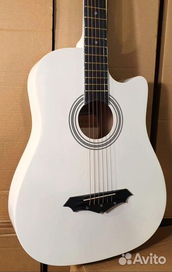 Акустическая гитара для девочек