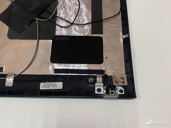 Крышка матрицы ноутбука samsung rv513