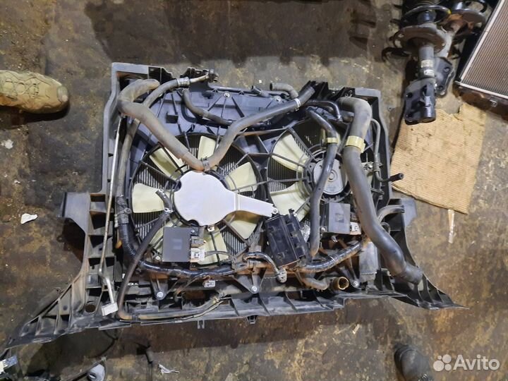 Радиатор Диффузор на Mazda CX9 2007-2015 г.в