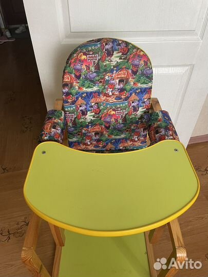 Стульчик для кормления