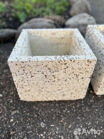 Вазон уличный бетонный