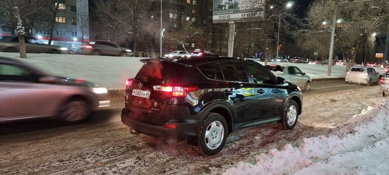 Toyota RAV4: фото владельца