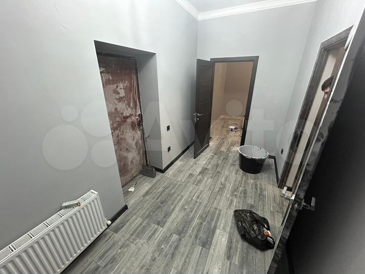 2-к. квартира, 52 м², 1/5 эт.