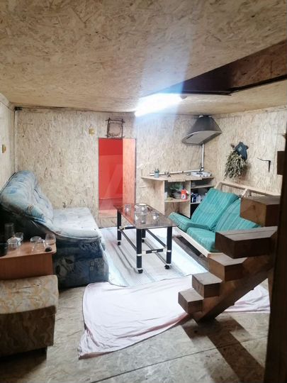 Гараж, > 30 м²