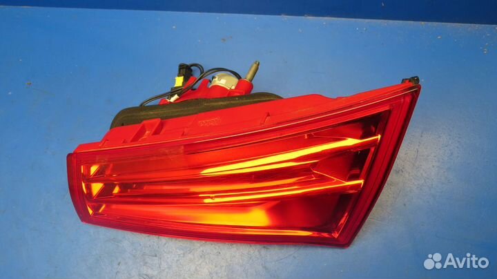 Фонарь задний правый Citroen C4 седан в крышку