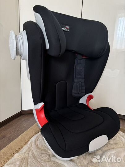 Автокресло Britax Romer Kidfix XP Sict 15-36