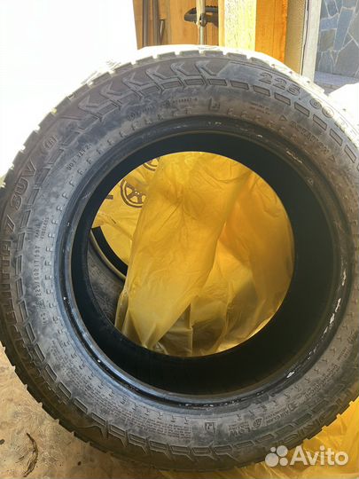 Nokian Tyres Hakkapeliitta 7 SUV 225/60 R17