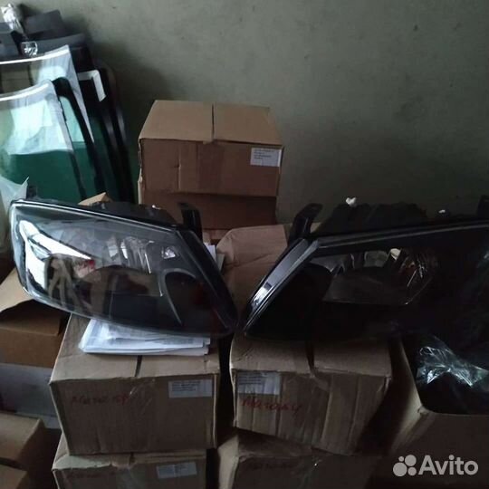 Передние Фары на Лада Гранта Чëрные Масски