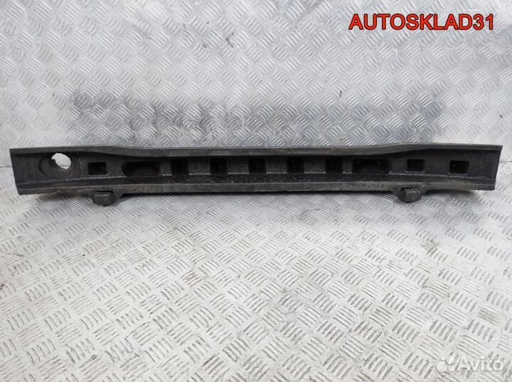 Наполнитель переднего бампера VW Touran 1T0807248F