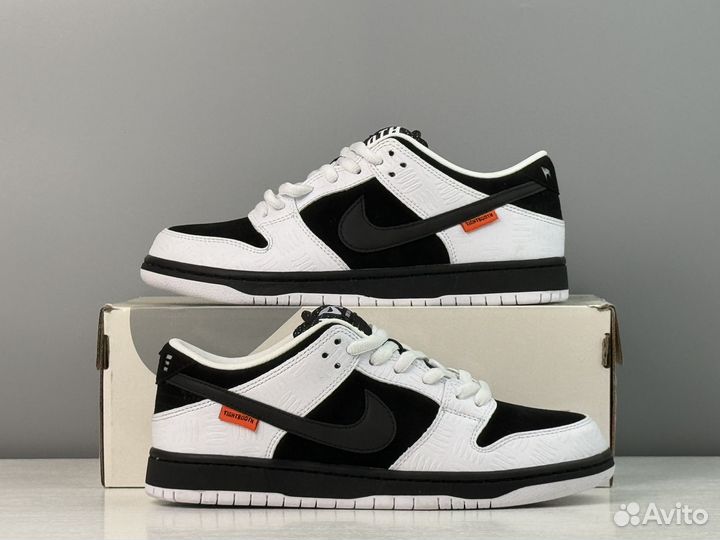 Tightbooth X Dunk Low SB