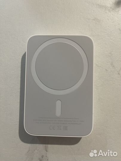 Внешний аккумулятор apple