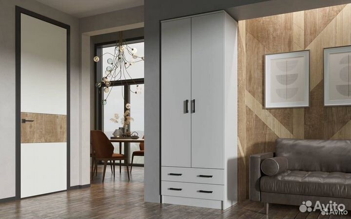 Шкаф платяной