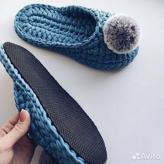 Домашние тапочки вязаные