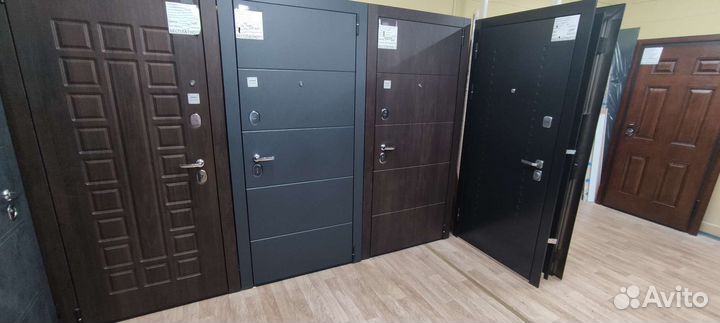 Дверь входная железная