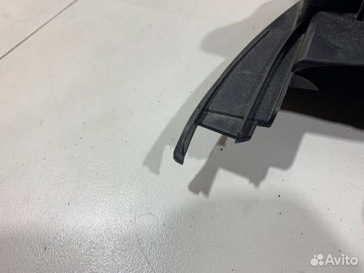 Воздухозаборник Mercedes Glc X253