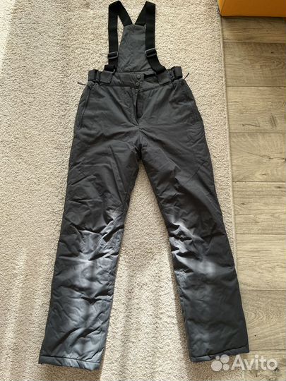 Горнолыжный костюм женский