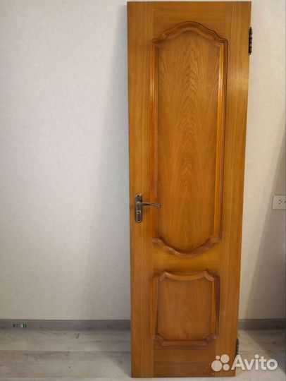 Дверь межкомнатная 800 с коробкой бу